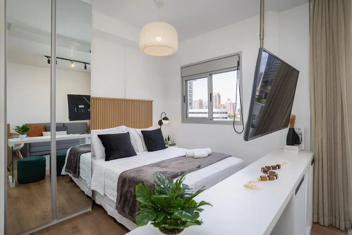 Apartamento Completo E Confortavel Na Av Chucri Zaidan Sao Paulo 0*,  Brazil
